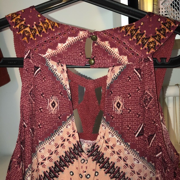 Patterned Dress - Picture 3 of 4